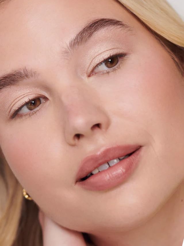 ILIA - Chromatic Liquid Powder Eye Tint | Cream-to-Powder Eyeshadow, Smudge-Resistant, Quick-Dry, Weightless, Water-Based | Non-Toxic, Vegan, Cruelty-Free, Clean Makeup (Glaze, 0.12 fl oz | 3.5 ml)