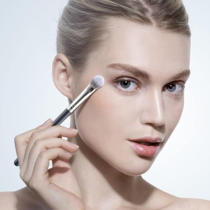 Concealer Brush Under Eye Brightening Eye Blending Makeup Brush For Eye Cream and Concealer Covers Blemishes Imperfections Dark Circles Blending with Powder Liquid Cosmetics Face Brush 274