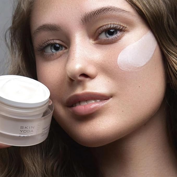 ARTDECO Hyaluronic Intensive Cream - Moisturizing Cream with Anti-Aging Effect - Reduces Tightness - Ideal for Dry, Mature & Even Sensitive Skin - Facial Skin Care - Hyaluronic Acid - 1.75 Fl Oz