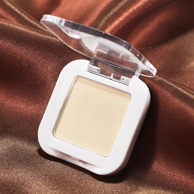 Buildable Matte Eyeshadow Makeup Palette Single - French Vanilla Shades | Creamy Pressed Powder for Easy Blending | Mini Travel Palette for Women | Everyday Natural Eye Makeup