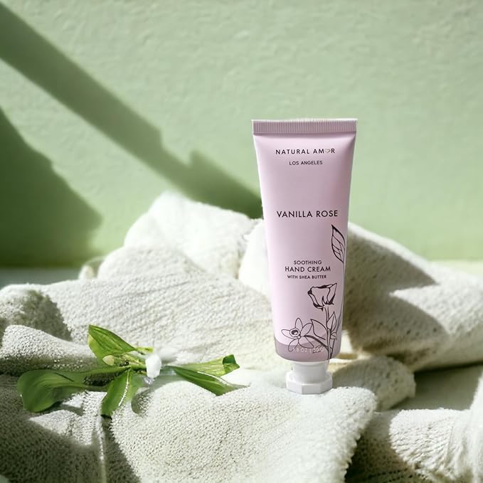 Natural Amor Relaxation Spa Gift Set for Women, 5 Piece Bath & Body Box with Candle, Hand Cream, Bath Bombs & Headband, Self Care Gift for Her