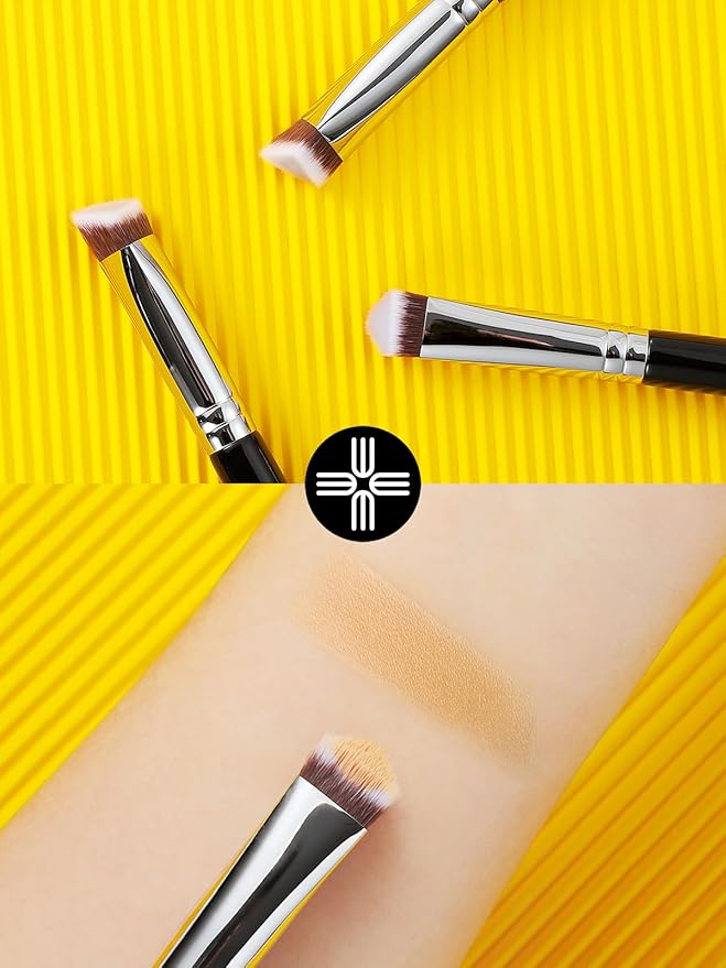 EIGSHOW Concealer Brush Under Eye, Small Triangle Brushes for Precise Coverage Dark Circles Blemishes Acne, Blending Cream and Liquid (F658)