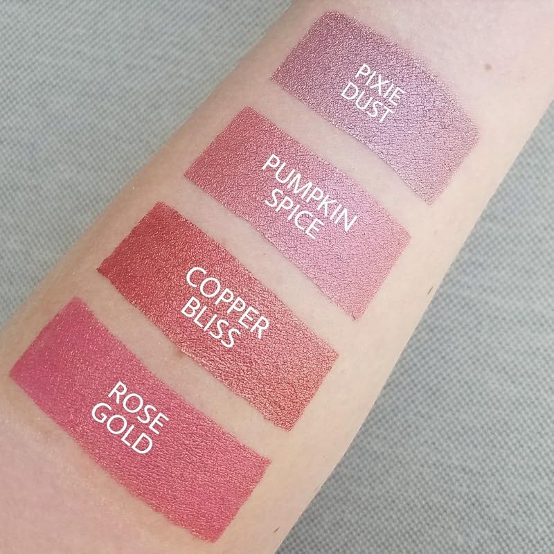 Aromi Rosy Peach Metallic Liquid Lipstick | Rose Gold Lip Color with Shimmery Finish, Vegan, Cruelty-free, Long-lasting and Smudge Proof Lipstick, Handmade (Pumpkin Spice)