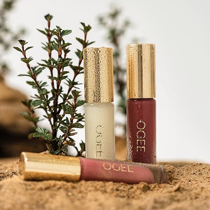 Ogee Beyond Clean Lip Gloss - Certified Organic Lip Gloss for Women - Effortlessly Plump, Hydrate & Add Shine, Daisy - Clear