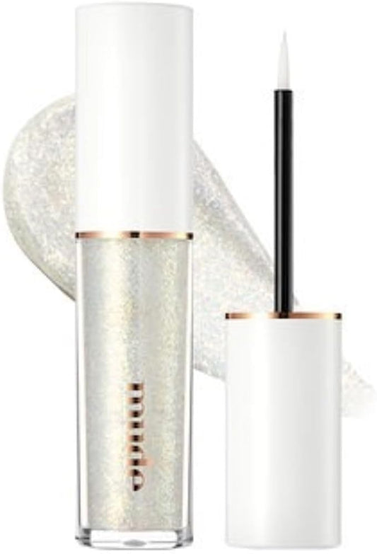 Dreamy Liquid Glitter 02 Gold Glory with Thin Applicator from Shimmering to Bold Glitter in One Multi-Dimensional Finish with Long Wearing Formula