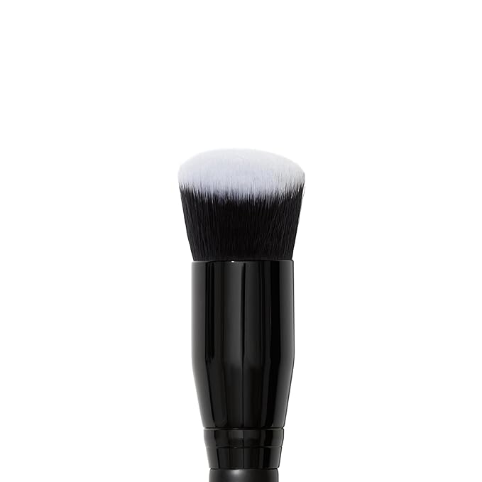 e.l.f. Camo Liquid Blush Brush, Angled Blush Brush Ideal For Applying & Blending Colors On Cheeks, Soft, Dense Bristles, Vegan & Cruelty-free