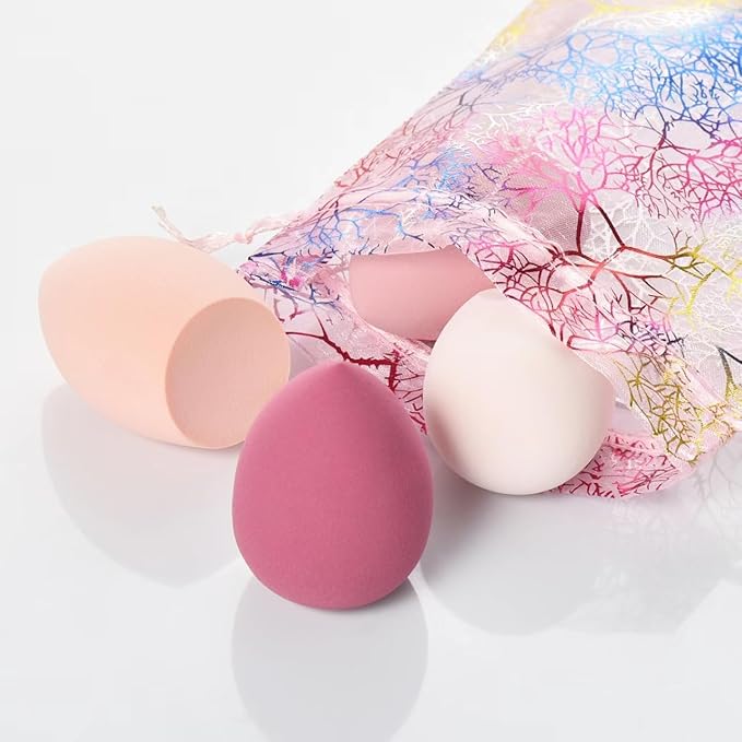 White Makeup Brushes and Makeup sponge- Wooden Handle with Soft Synthetic Bristles,for Face & Eye Makeup|Professional Makeup Brushes set for Women & Girls|19-piece set