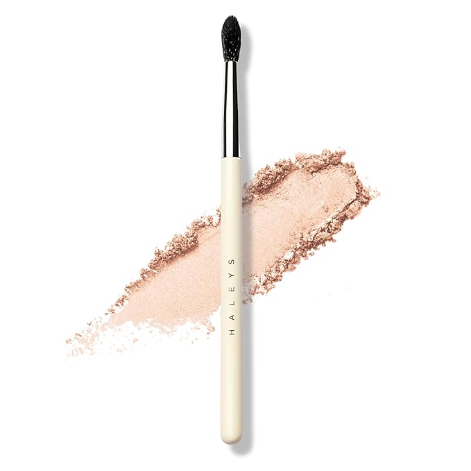 HALEYS Crease Eyeshadow Brush, Medium Fluffy Tapered Brush, Soft, Easy Blending Makeup Tool, Seamless, Multi-tasking Makeup Brush for Cream and Powder, High-end Synthetic Bristles, Vegan + CF