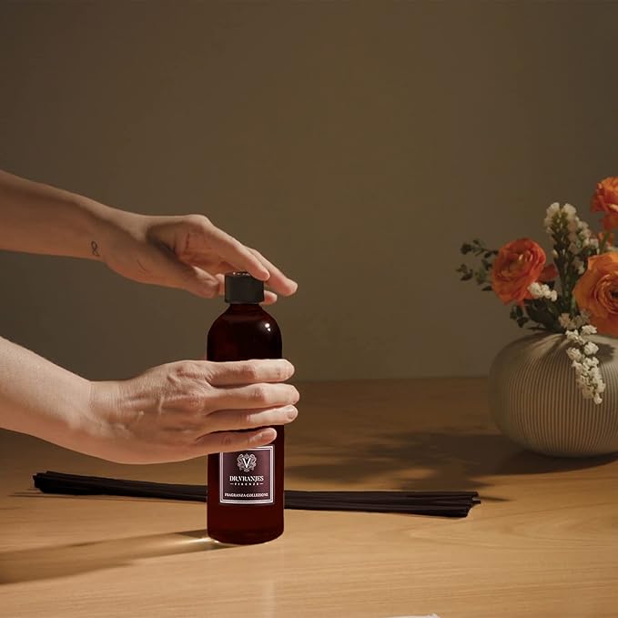 Dr. Vranjes - Rosso Nobile 500 ml Refill + Double Pack of Black Sticks (3 Pieces Bundle) - Luxury Home Fragrance, Made in Italy, Main Scent Fruity: Orange, Strawberry and Red Berries, Birch