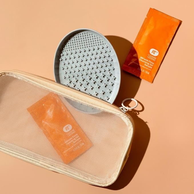 Real Techniques Miracle Brush Cleansing Palette, Makeup Brush Cleaner For Deep Cleaning, Use With Makeup Brush Shampoo, Silicone Ridges & Easy Grip, Includes Cleansing Gel, Cruelty-Free, 3 Count