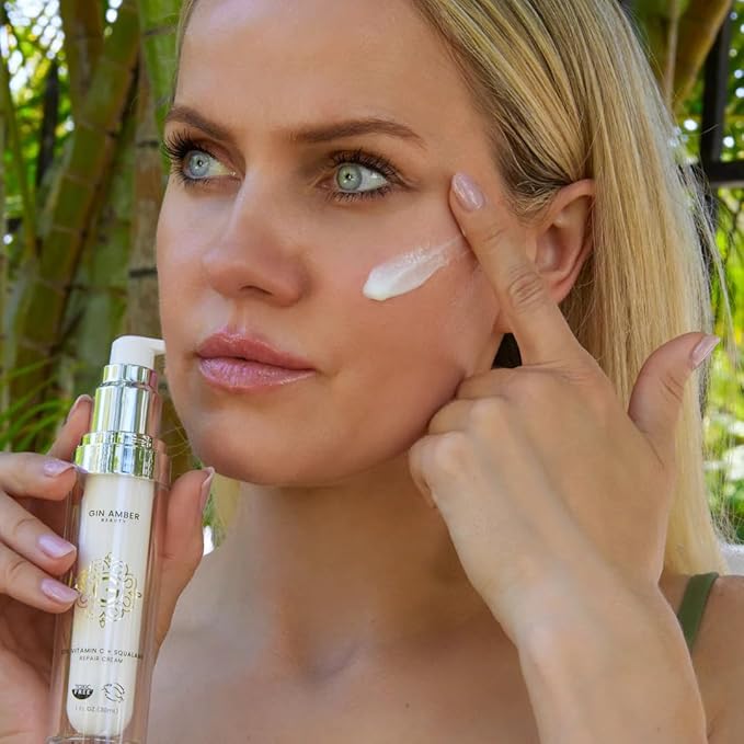 Gin Amber Beauty - Vitamin C (10%) + Squalane Repair Cream - Face Moisturizer - Skin Cream - Dark Spot Corrector - Primer (1 fl oz - 30ml)
