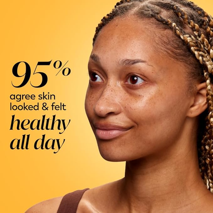 Olay Regenerist Vitamin C Face Moisturizer, Bright & Even Lightweight Cream for Women - Brightens, Hydrates, Evens Tone + Texture, Glowing Skin Care - Recyclable Sustainable Eco Jar, Non-Greasy, 2 Oz