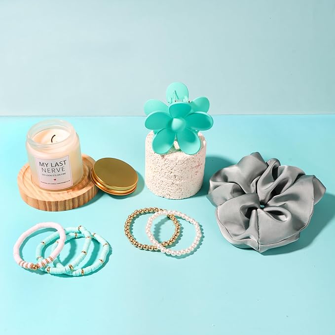 Gifts for Teen Girls, Sister, Girlfriend, Daughter, Her, Happy Birthday, Christmas, Valentine's Day, Ideas Cute Daisy Aesthetic Glass Cups Gifts