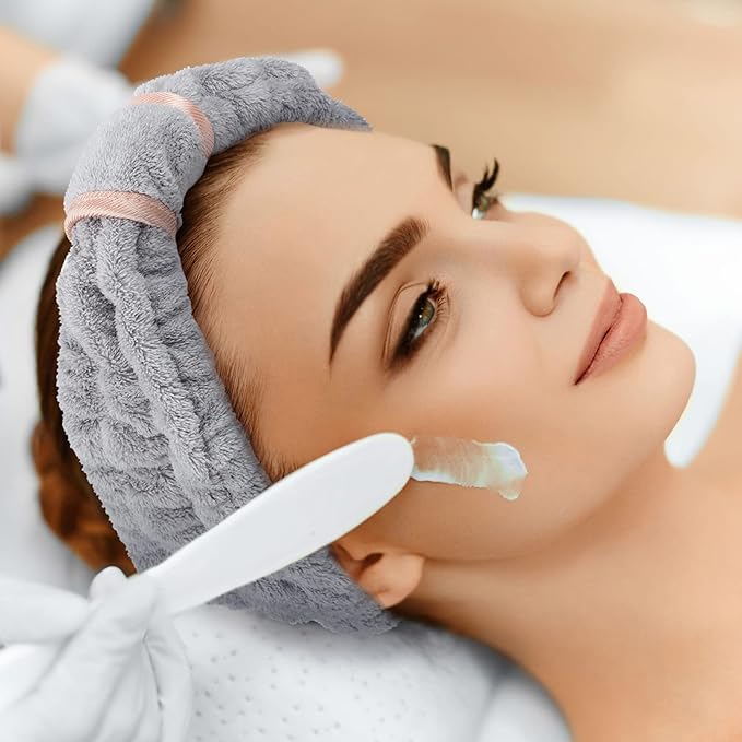 WILLBOND 4 Pack Microfiber Headbands Spa Facial Headbands Makeup Head bands Elastic Terry Cloth Head Wrap for Women Girls Washing Face Makeup Shower Yoga Sports(Gray)