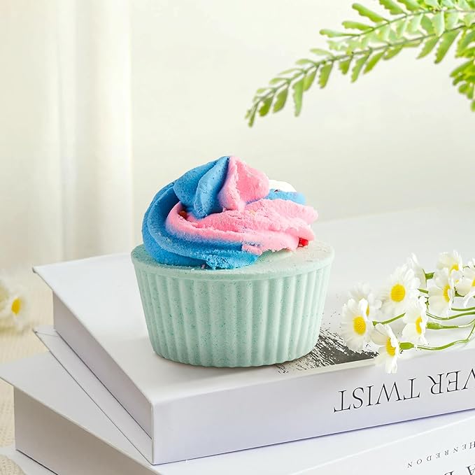 Birthday Gifts for Women, Spa Gift Baskets Set for Women Mom Friend Sister Wife Daughter Girlfriend Coworker, Self Care Bath Spa Body Relaxing Gift Box Unique Happy Birthday Gifts for Her(off white)