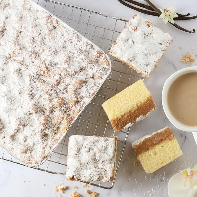 Dulcet Gift Baskets Gourmet Bakery Treats Gift Basket features All-Natural Pumpkin Bread Ideal for Thanksgiving and Halloween Holidays-Gift to Family, Friends, Parents or Corporate Clients.