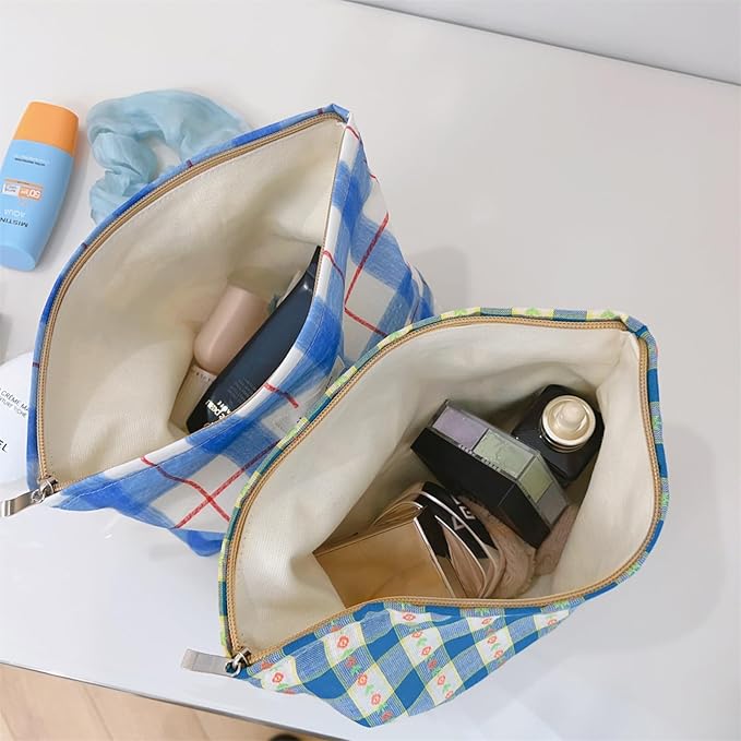 Wudygirl Makeup Bag Canvas Cosmetic Bag for Women Aesthetic Makeup Organizer Travel Makeup Pouch Toiletry Bag Pouches for Purse Cute Zipper Pouch Handbag (Blue White Line)