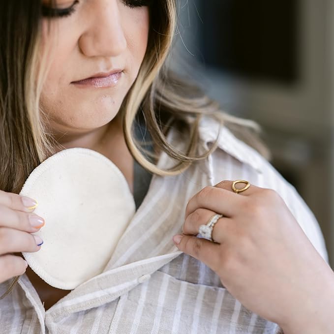 Day & Night Reusable Nursing Pads for Breastfeeding, 100% Cotton—Day 4‑Layer, Night 8‑Layer Overnight Protection – 4 Pack (Natural/Sage)