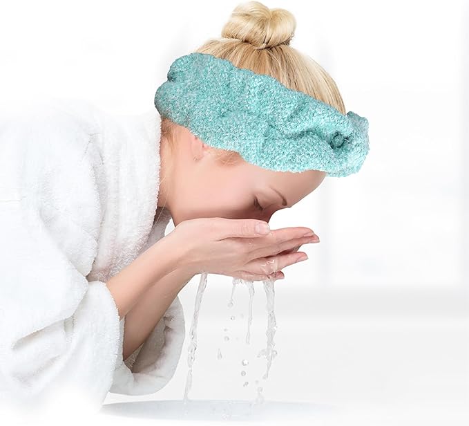 JOOJA Birthday Get Well Soon Cozy Gift Basket Care Package for Women with Blanket, Fuzzy Socks, Eye Mask, Headband Cozy Essentials - Green