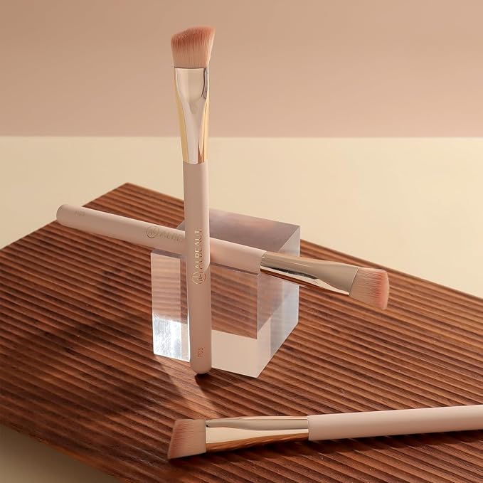 Angled Under Eye Concealer Brush for Liquid Cream Powder Brightening Concealer Trangle Small Nose Contour Foundation Makeup Brush 2-Pack