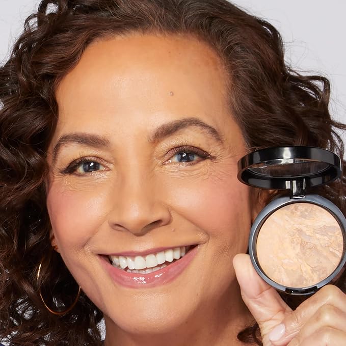 LAURA GELLER NEW YORK Everyday Routine Kit - Baked Balance-N-Brighten Color Correcting Powder Foundation, Fair + Retractable Angled Kabuki + Spackle Makeup Primer, Champagne Glow (3 PC)