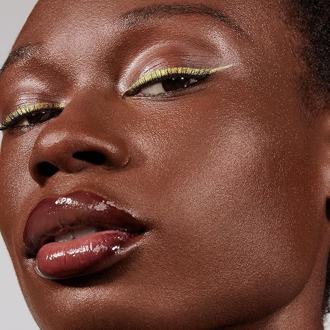 Morphe Lightform Dewy Foundation - Extended Hydration Foundation Makeup with a Lasting, Natural Radiant Finish - Long-Wearing Formula with Buildable, Medium Coverage - Deep 32N (1.01 fl oz)