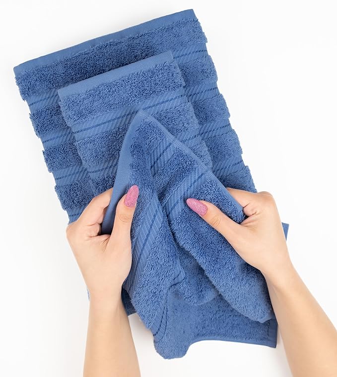 American Soft Linen 35x70 Jumbo Large Bath Towels, 600 GSM 100% Cotton Turkish Bath Sheet, Oversized Luxury Bath Towels for Bathroom Beach and Pool, Electric Blue