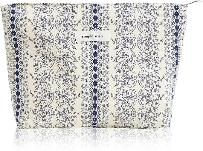 Wudygirl Makeup Bag Cute Cosmetic Bag for Women Large Capacity Makeup Pouch Travel Makeup Organizer Canvas Toiletry Bag Pouches for Purse with Zipper (Navy Blue Striped Floral)