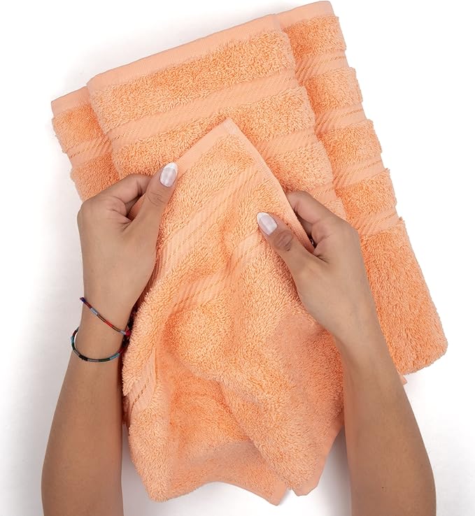 American Soft Linen Premium 3 Piece Towel Set, 1 Bath Towel 1 Hand Towel 1 Washcloth, 600 GSM 100% Cotton Turkish Towels for Bathroom, Peach Towel Set