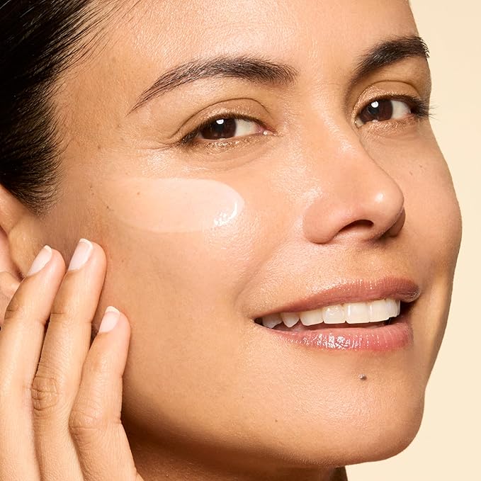 Honest Beauty The Icons Skincare Trio Travel Kit | Mini Hydrogel Cream, Gentle Gel Cleanser, Vitamin C Radiance Serum | Gentle for Sensitive Skin + Vegan