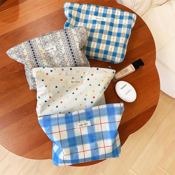 Wudygirl Makeup Bag Cute Cosmetic Bag for Women Large Capacity Makeup Pouch Travel Makeup Organizer Canvas Toiletry Bag Pouches for Purse with Zipper (Navy Blue Striped Floral)