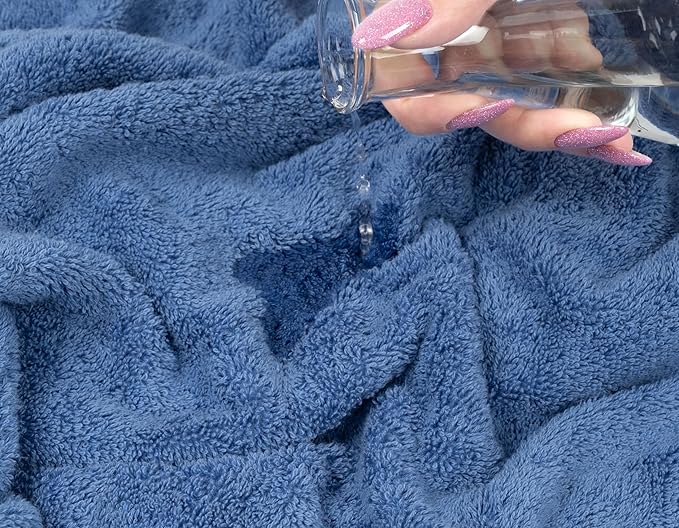 American Soft Linen Premium 3 Piece Towel Set, 1 Bath Towel 1 Hand Towel 1 Washcloth, 600 GSM 100% Cotton Turkish Towels for Bathroom, Electric Blue Towel Set