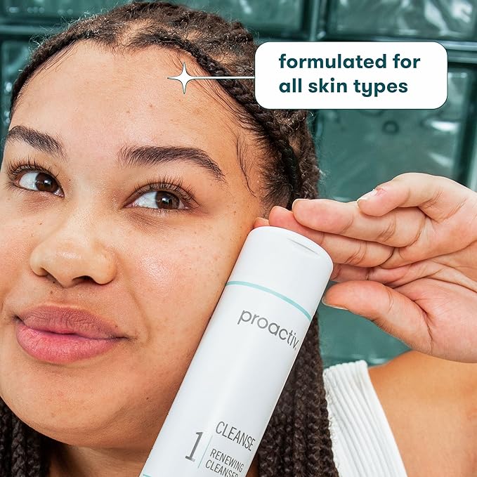 Proactiv Acne Cleanser - Benzoyl Peroxide Face Wash and Acne Treatment - Daily Facial Cleanser and Hyularonic Acid Moisturizer with Exfoliating Beads - 60 Day Supply, 4 Fl Oz