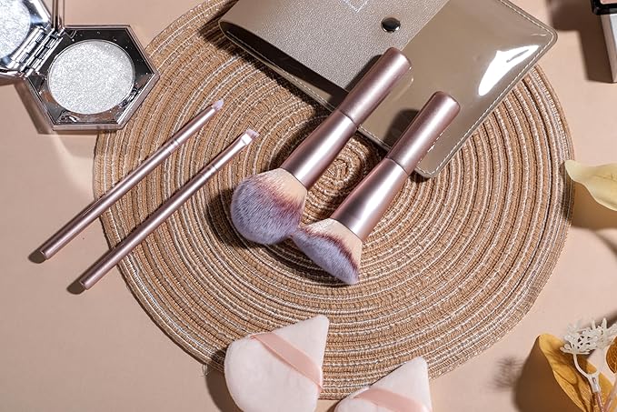 BS-MALL Travel Makeup Brushes Premium Synthetic Foundation Powder Concealers Eye Shadows 7 PCS with Triangle Puff & Storage Bag (Bright pink)