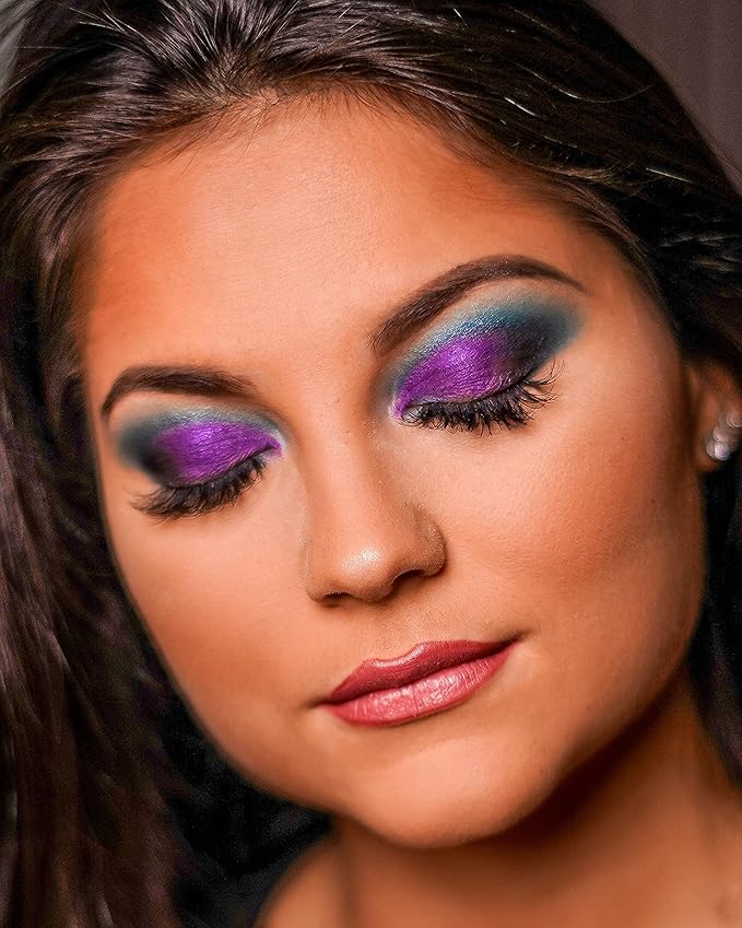 Skone Cosmetics Liner Makeup Brush - Luxe Premium Rose Gold and Synthetic Black Liner Brush Used To Define Eyebrows - Professional Grade Nylon Flat Edge Liner Make Up Brush - Liner Brush for Eyes - Cruelty Free Makeup Brushes